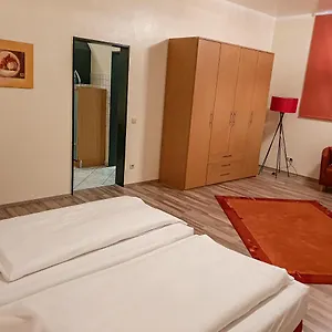 https://airport-fashion-hotel.dusseldorf-hotel.net
