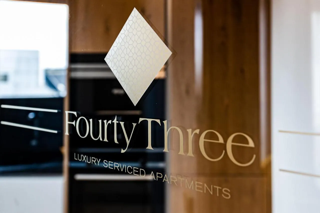 Fourty Three Luxury Serviced Apartments Düsseldorf Duitsland
