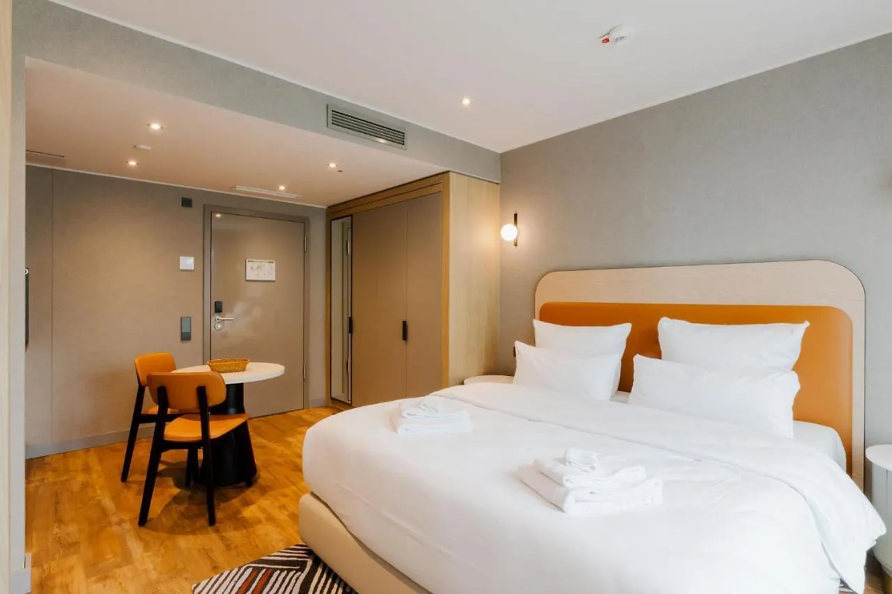 Fourty Three Luxury Serviced Apartments Düsseldorf Aparthotel