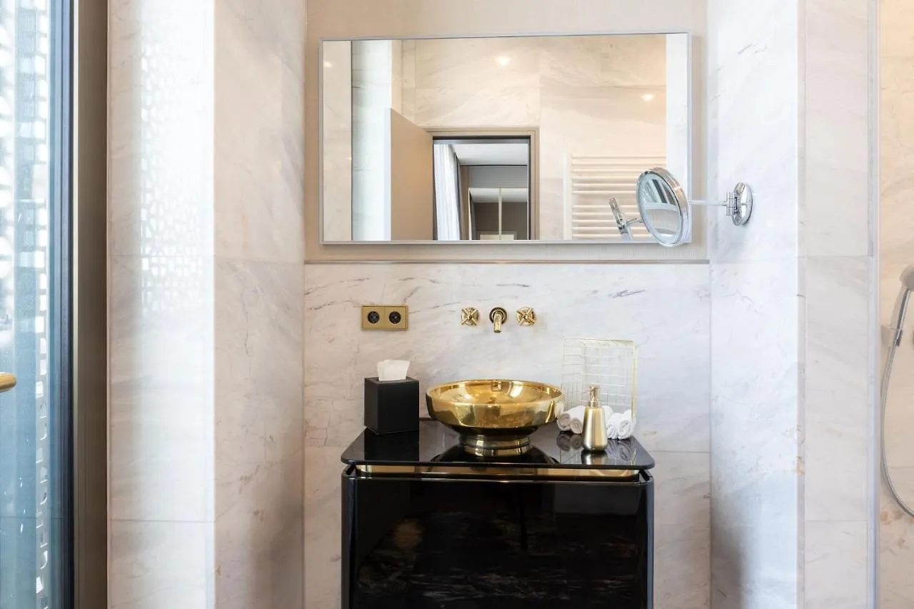 Fourty Three Luxury Serviced Apartments Düsseldorf Aparthotel