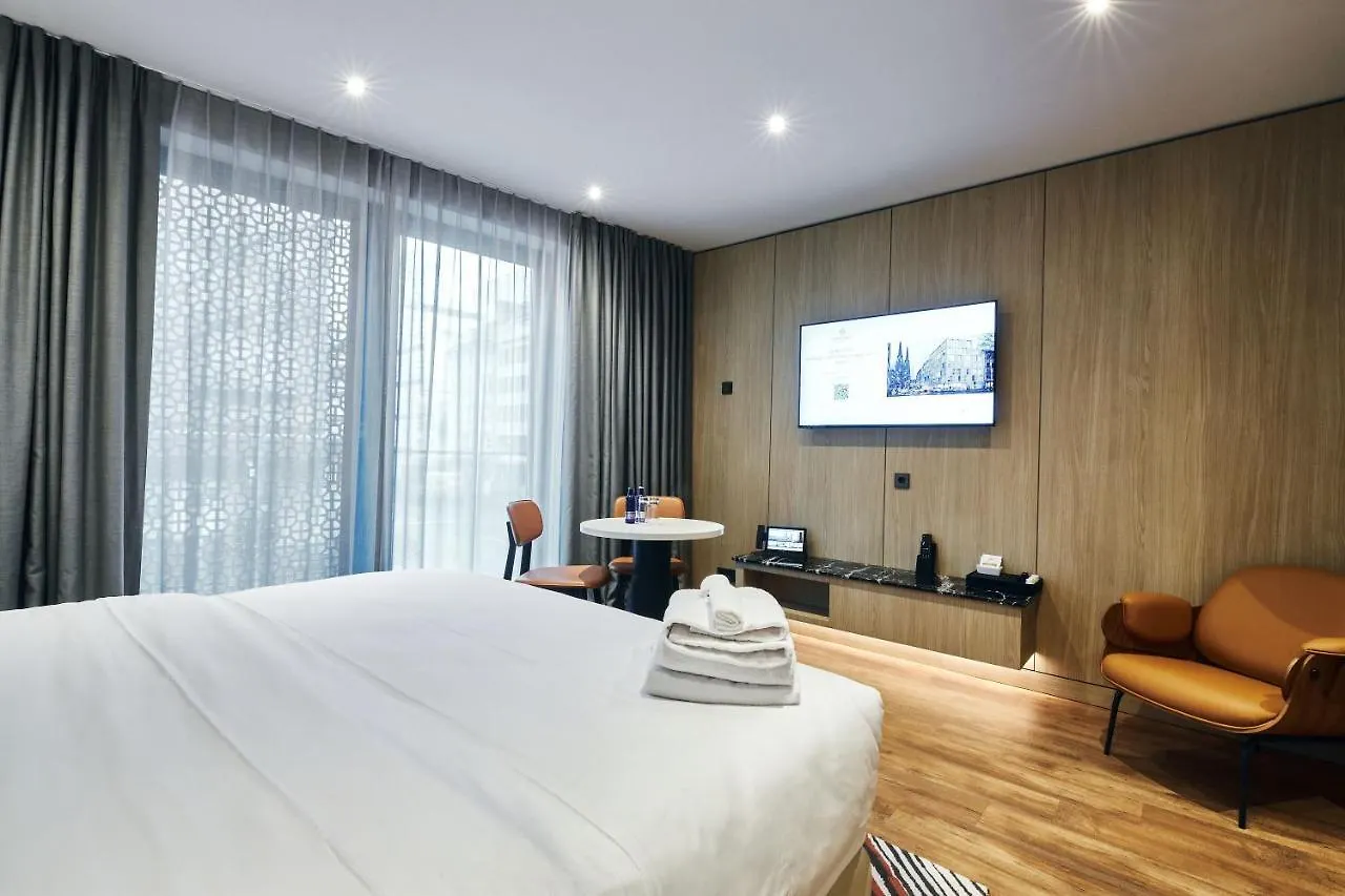Aparthotel Fourty Three Luxury Serviced Apartments Düsseldorf