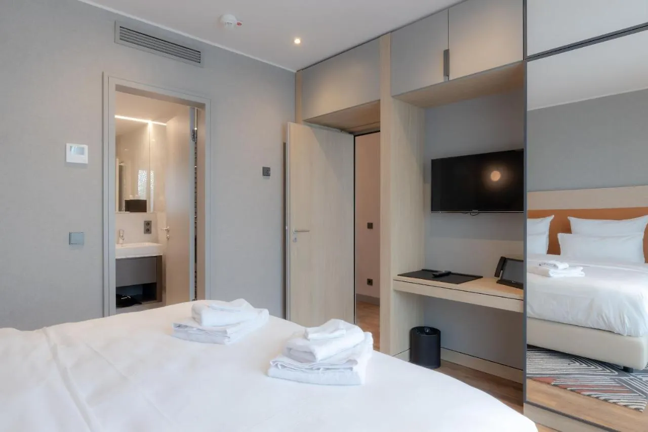 Aparthotel Fourty Three Luxury Serviced Apartments Dusseldorf