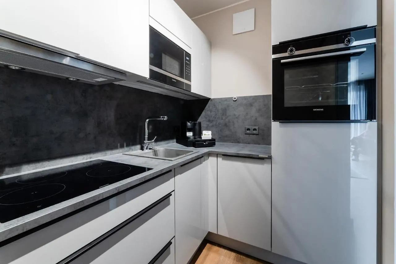 Fourty Three Luxury Serviced Apartments Dusseldorf 5*,